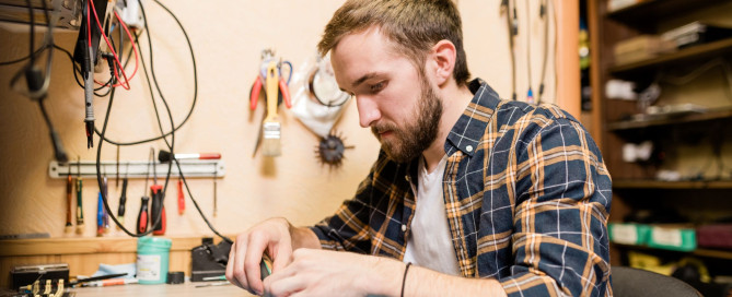 Fast Phone Repair: Swift Device Recovery